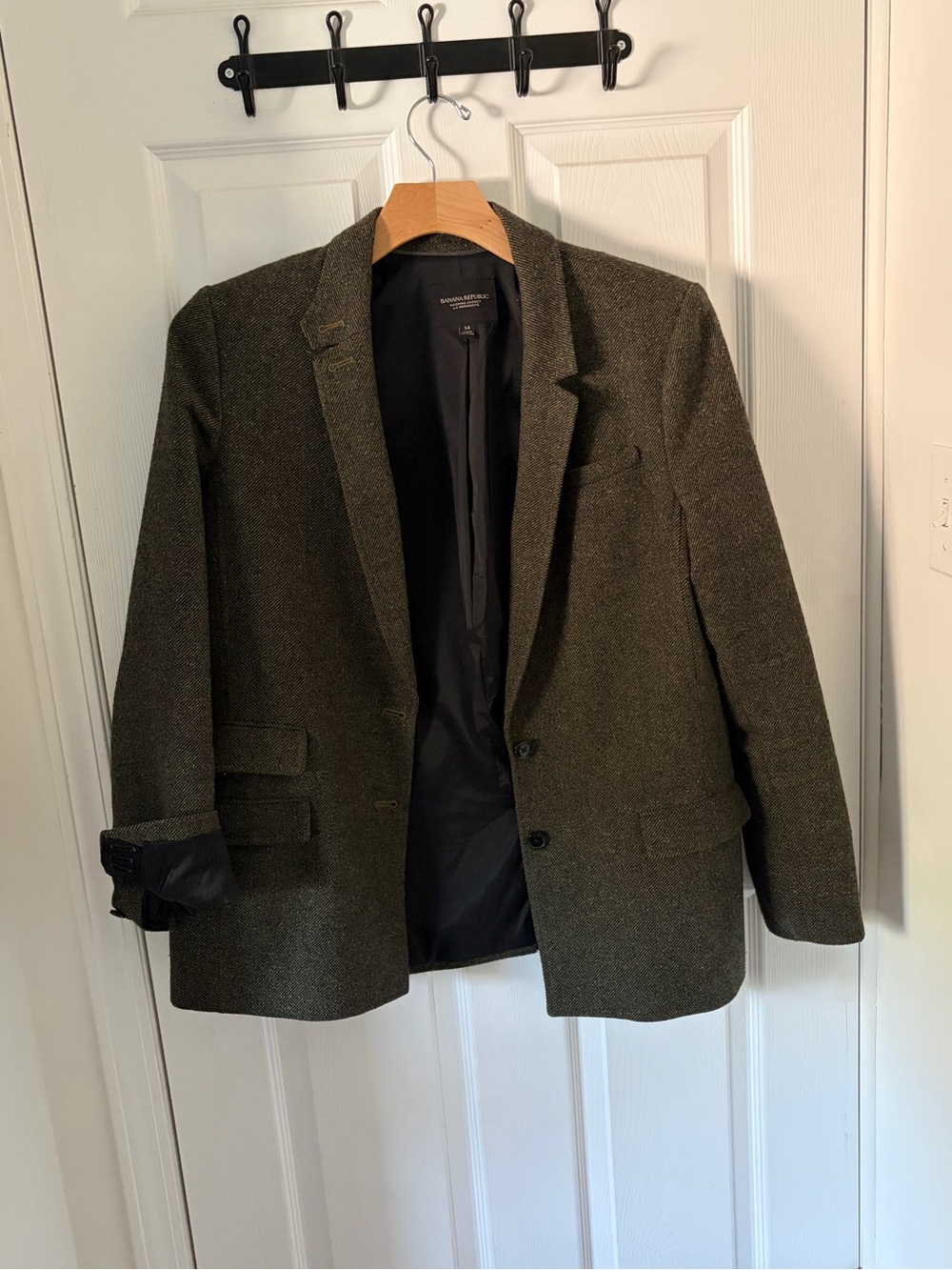 Banana Republic Women’s Olive Green tweed blazer